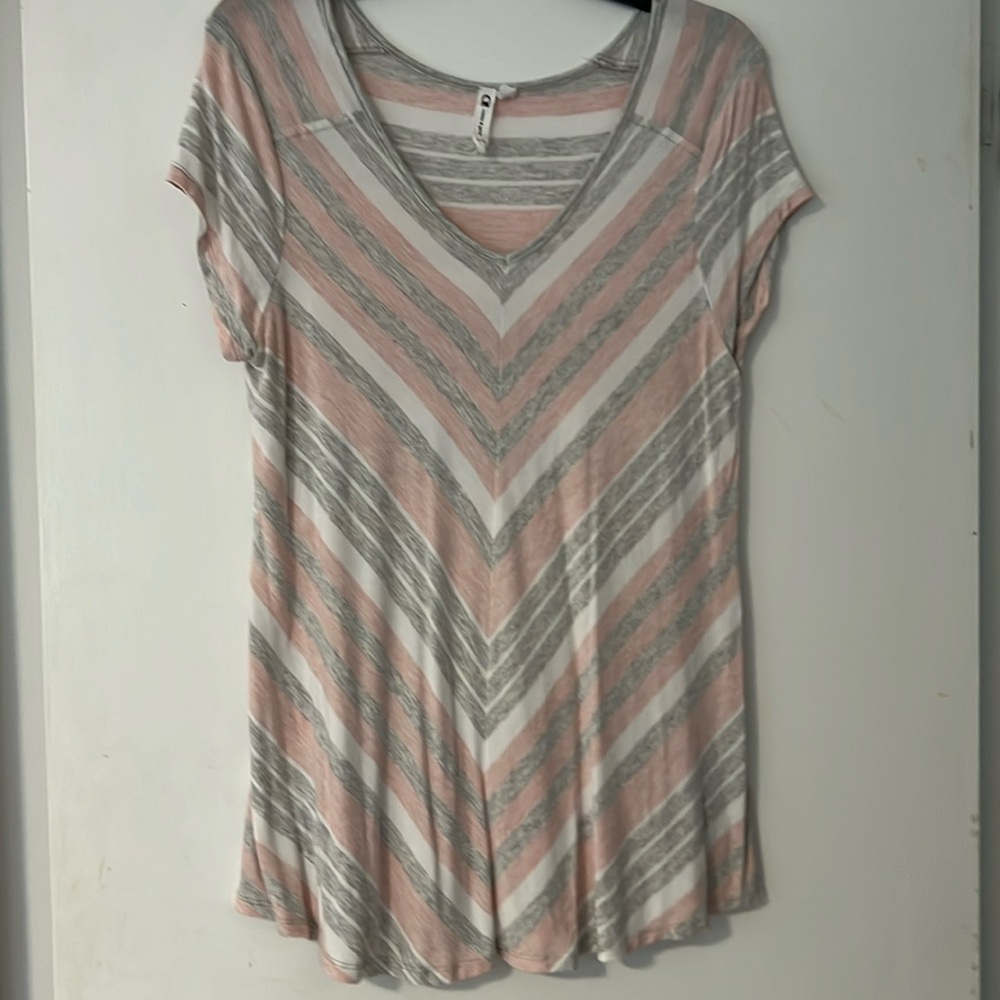 Cable & Gauge short sleeve women’s top size XL